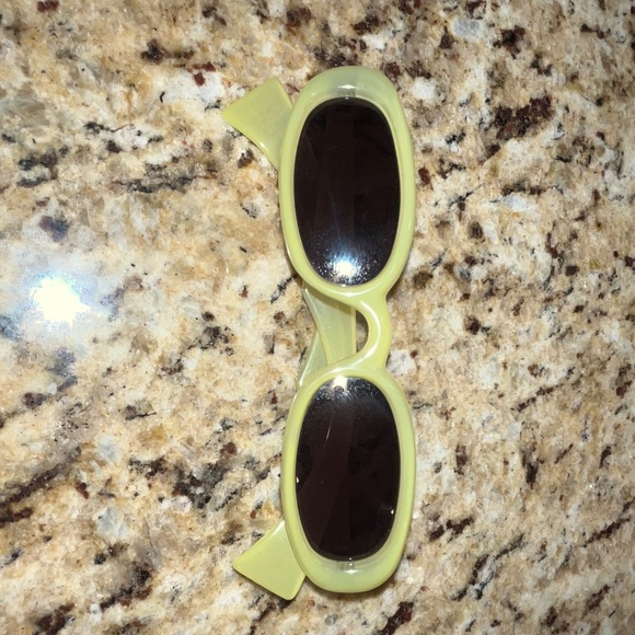 Vintage 90s Givenchy Sunglasses – Pale Chartreuse Oval Frames Designer Shades - Picture 2 of 9